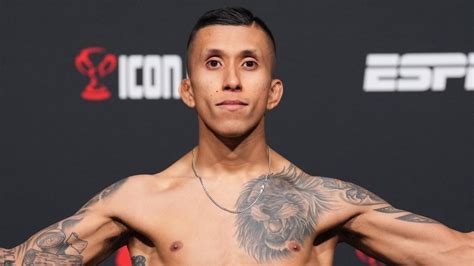 UFCs Jeff Molina Comes Out As Bisexual After。